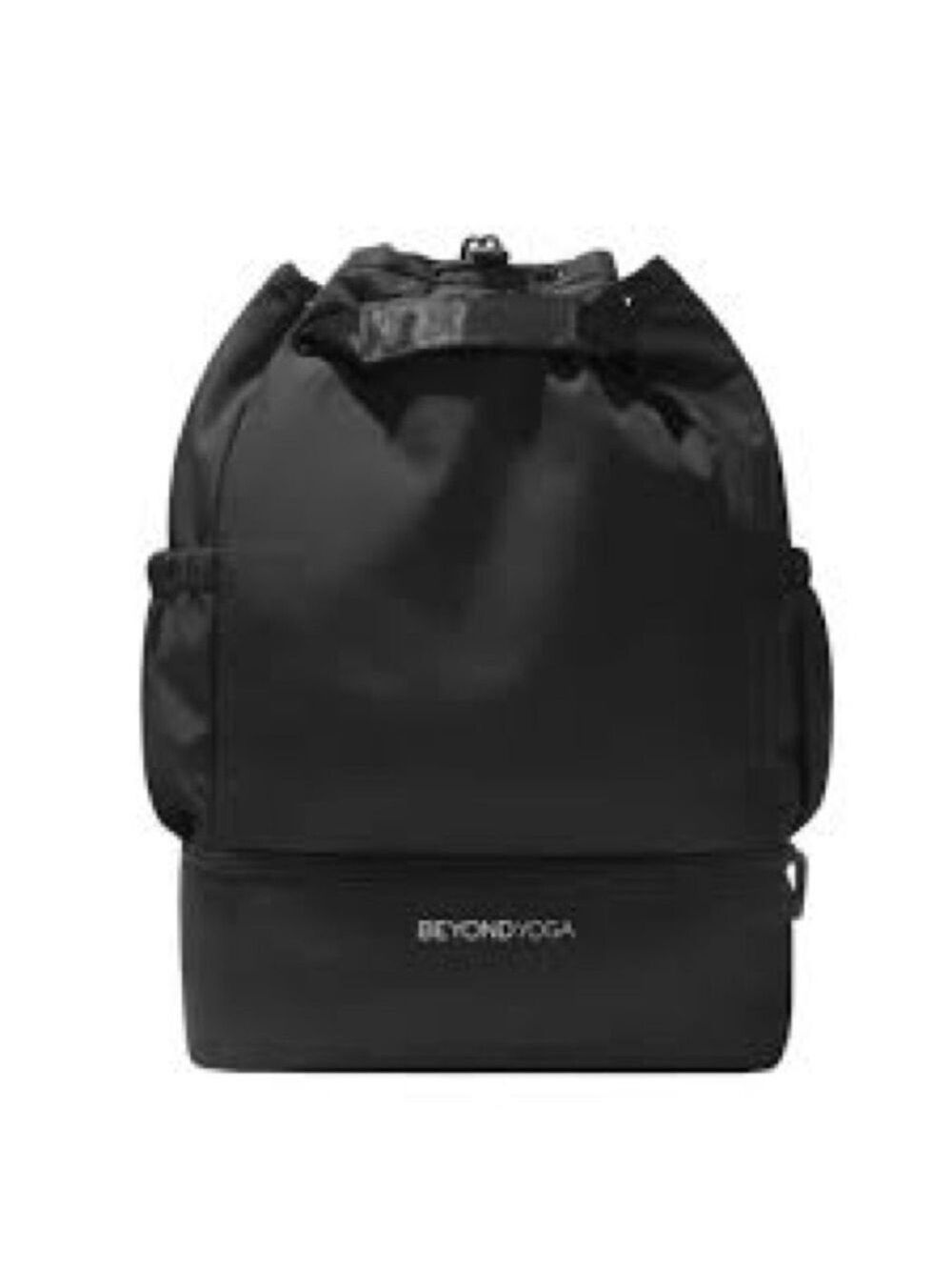 BEYOND YOGA
Convertible Gym Bag: BLACK